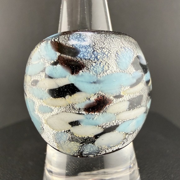 Vintage Art Glass Ring Blue White Black Size 6 - Picture 2 of 11